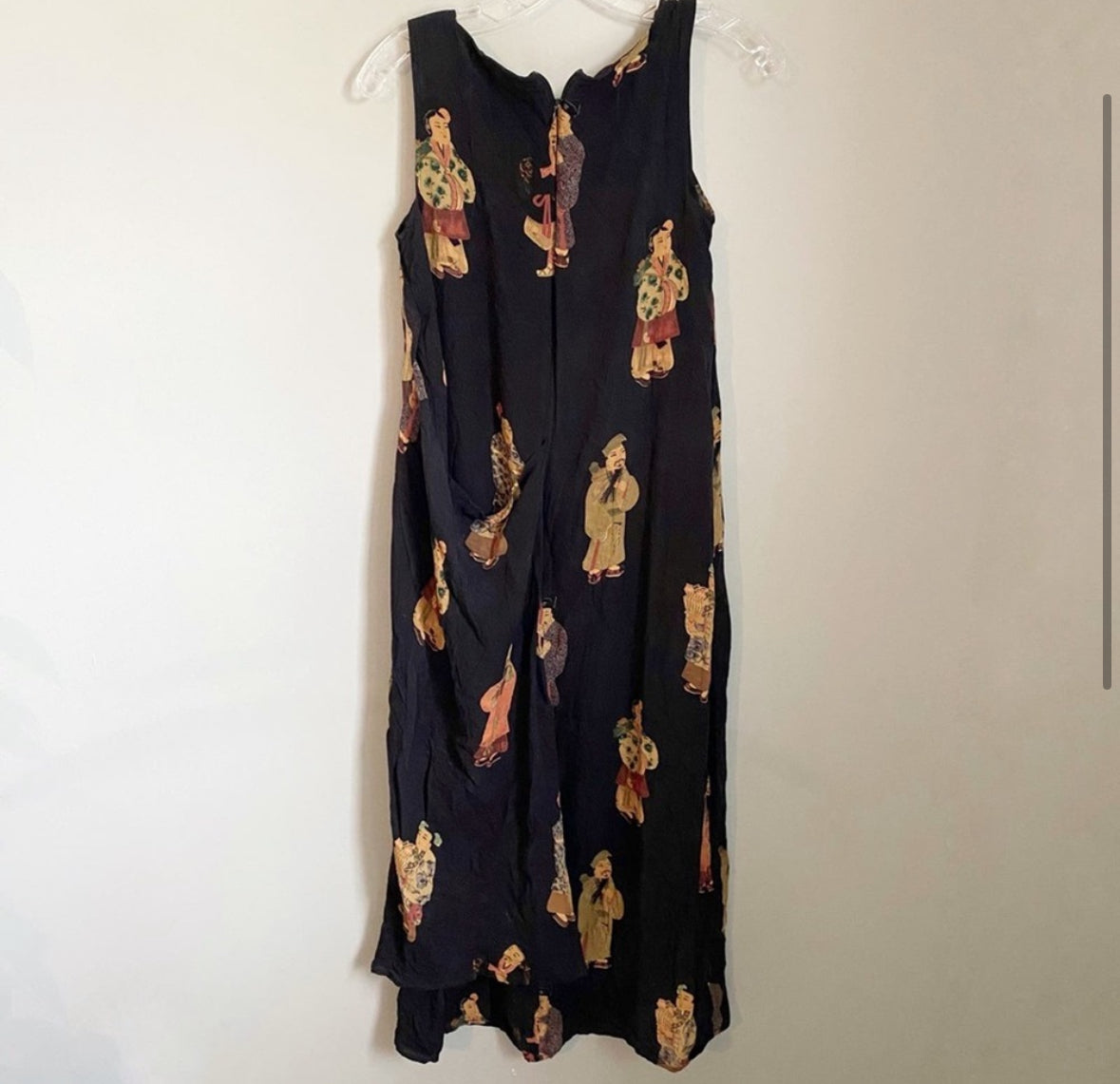 Harari sleeveless