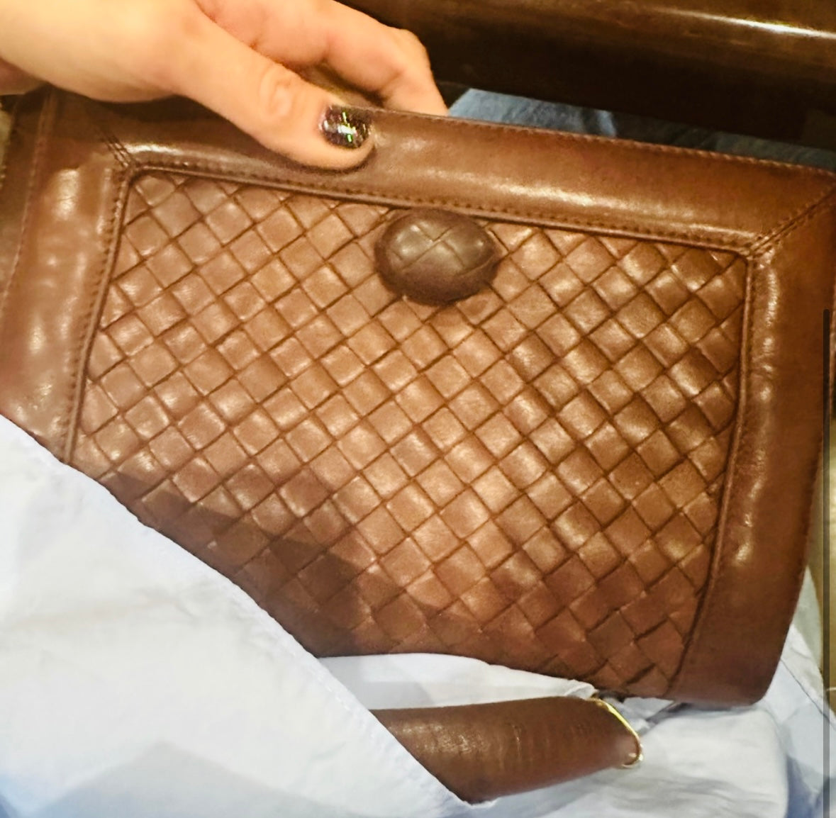 Vintage Bottega Veneta intrecciato brown woven lambskin handbag with matching turn-lock closure